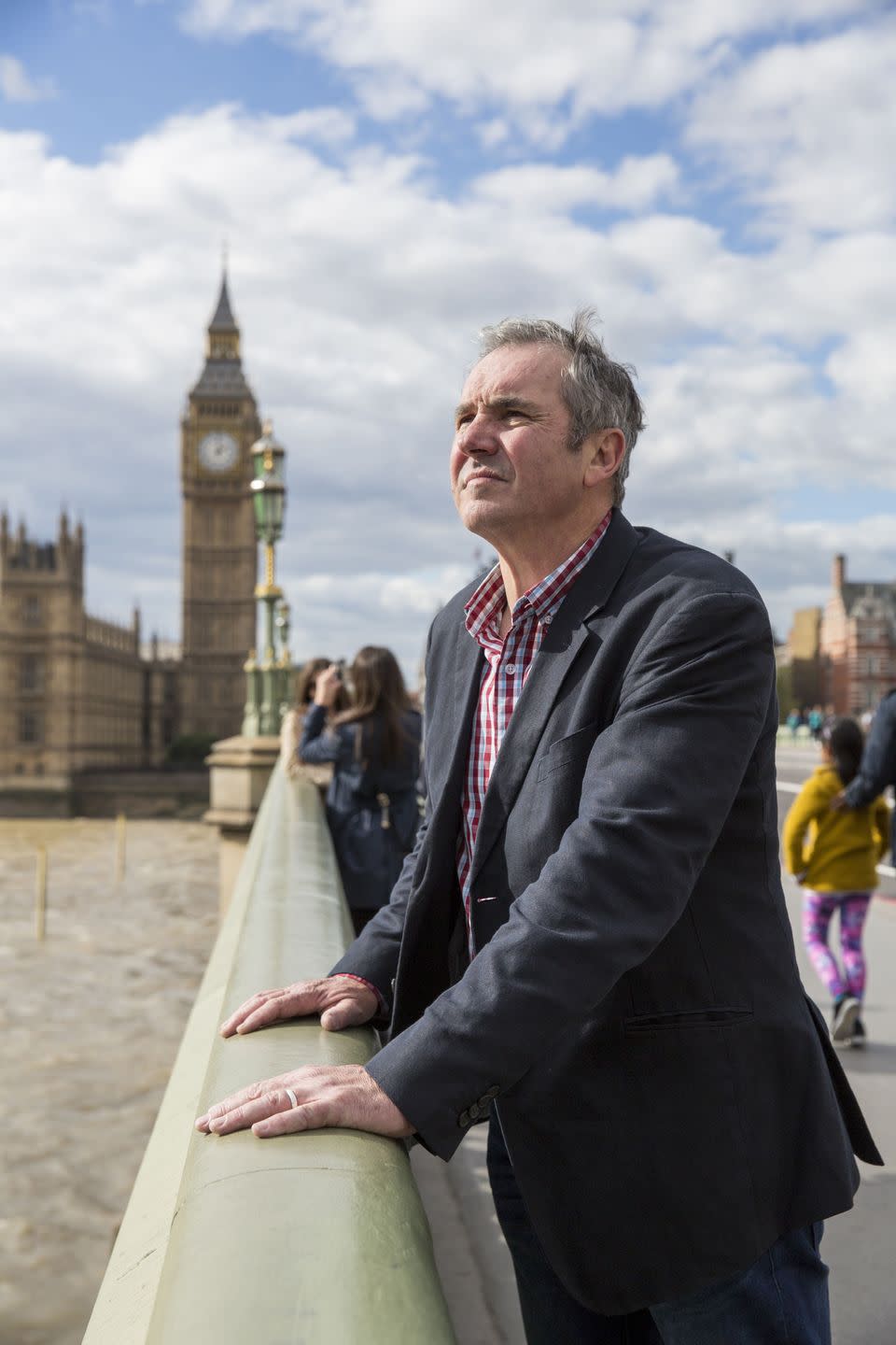 karl kennedy in london in neighbours