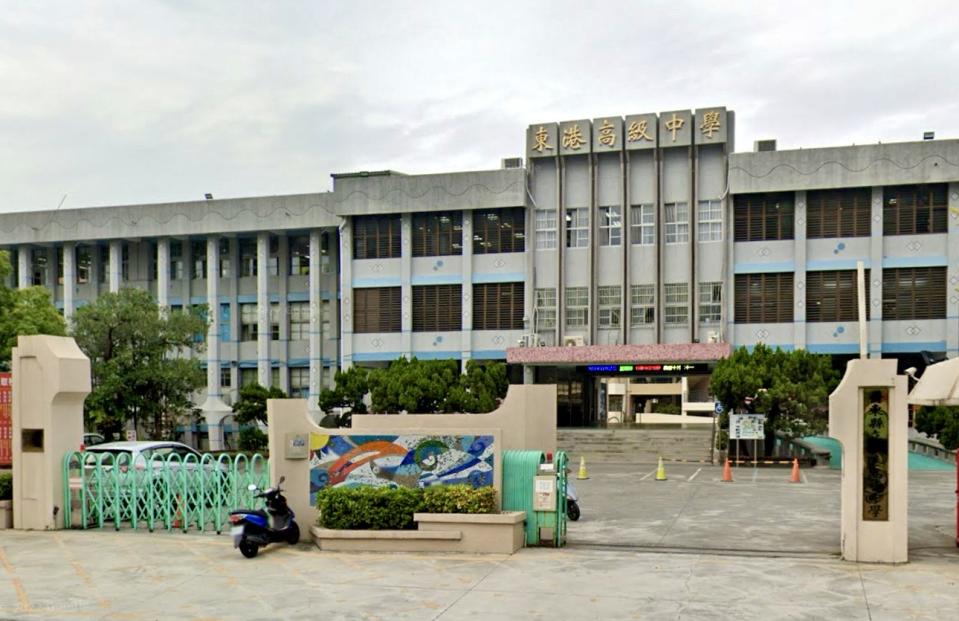 屏東東港高中2021年發生師生集體食物中毒事件。（圖／翻攝自Google map）
