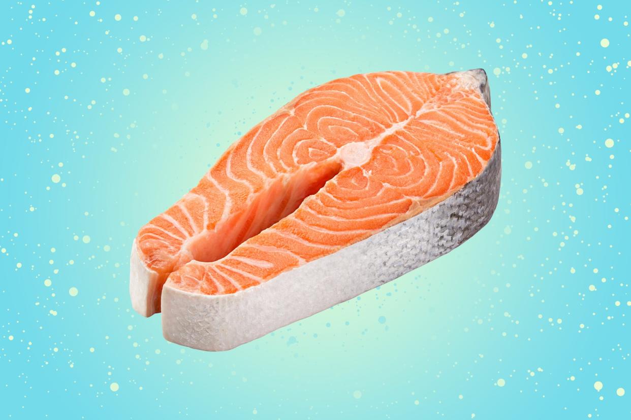 a photo of a salmon fillet