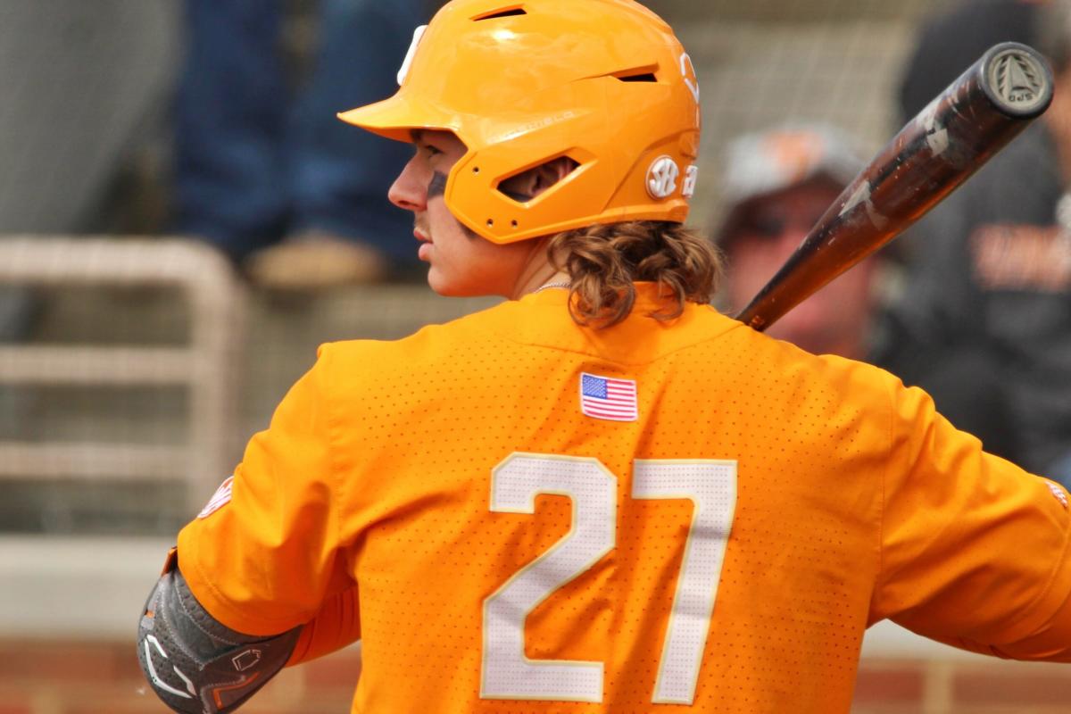 Jordan Beck's jersey missing for SEC Tournament Championship game