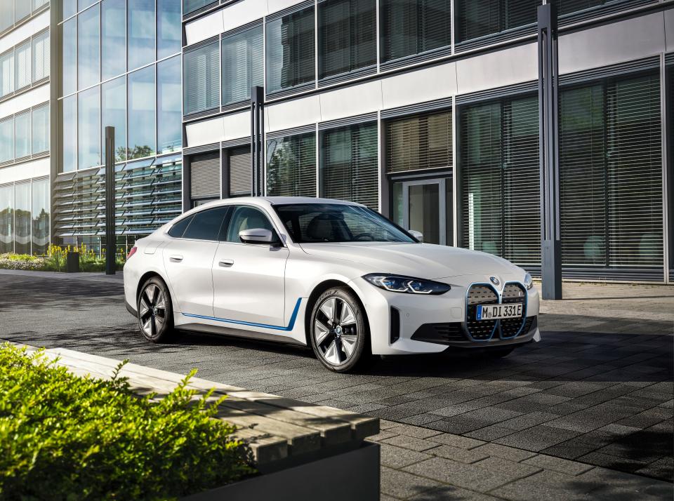 The BMW i4.