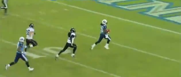 Chris Johnson scores a touchdown. Photo: YouTube screenshot/CBS Sports