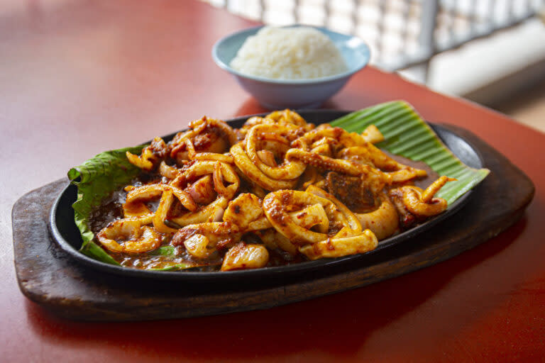 11 Seafood Places - Sambal Sotong