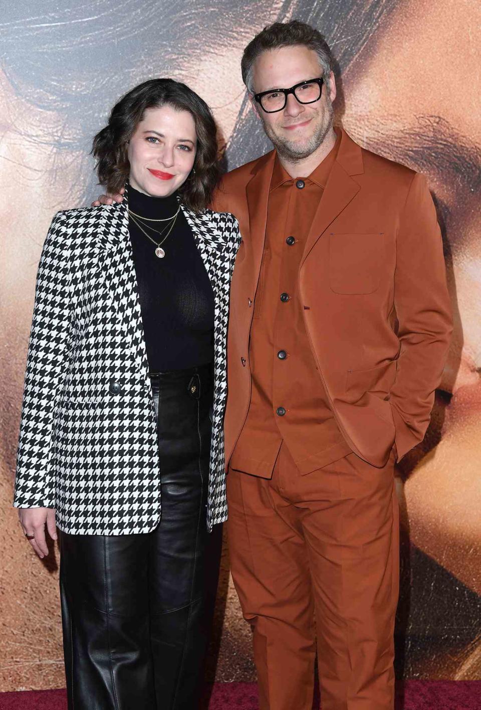 Seth Rogen and Lauren Miller arrives at the Los Angeles Finale Premiere For Hulu's "Pam & Tommy" at The Greek Theatre on March 08, 2022 in Los Angeles, California