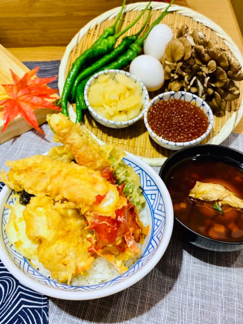 ▲「帝王蟹天丼」會員嚐鮮價1,049元／套（原價1,249元），新光A8店、微風北車店、台南南紡店都品嚐得到。（圖／記者蕭涵云攝）