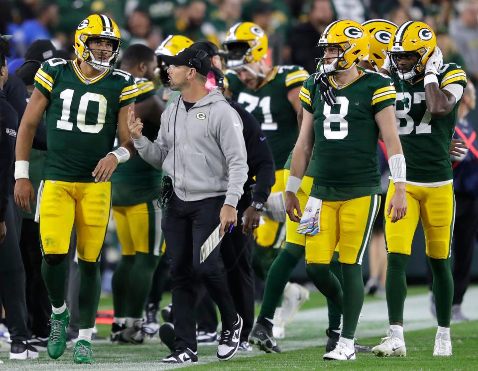 Green Bay Packers head coach Matt LaFleur talks with quarterback Jordan Love (10) after a failed two point conversion attempt againt the Detroit Lions during their football game Thursday, September 28, 2023, at Lambeau Field in Green Bay, Wis.<br>Dan Powers/USA TODAY NETWORK-Wisconsin.