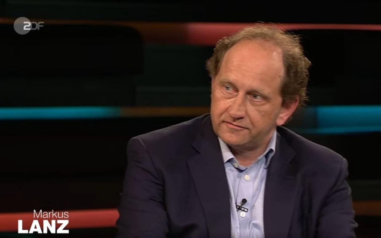 FDP-Politiker Alexander Graf Lambsdorff schoss scharf gegen die Linke und bezeichnete die Reden der Parteipolitiker im Bundestag als "Radio Moskau auf Sendung". (Bild: ZDF)