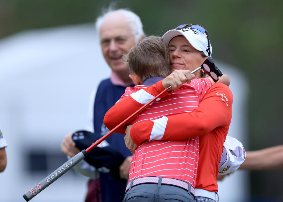 aca6c76d00d270681c00c786ea1ffc86 La multitud del Campeonato de la PNC estalla para el hijo de Annika Sorenstam, Will McGee, de 11 años, el jugador más joven en la historia del torneo