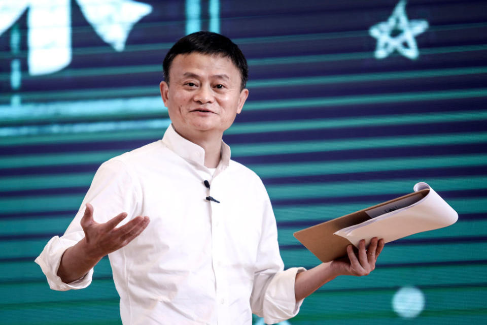 Jack Ma hat sich seit Ants gescheitertem Börsengang nur selten in der Öffentlichkeit gezeigt. Zuletzt soll er jedoch laut eines „Bloomberg“-Berichts in Thailand gewesen sein.  - Copyright: Wang HE/Getty Images