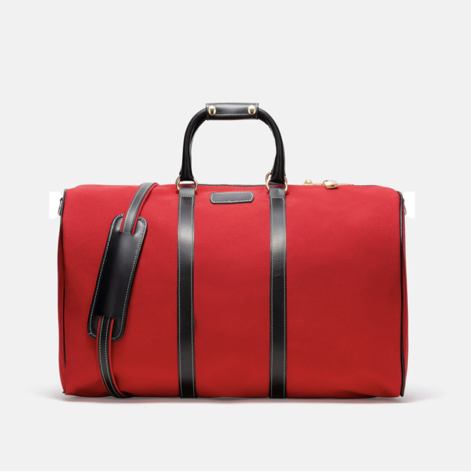 <p><a href="https://tanthony.com/collections/duffles-carry-on-1/products/ta34-classic-duffle?variant=41082932494536" rel="nofollow noopener" target="_blank" data-ylk="slk:Shop Now;elm:context_link;itc:0;sec:content-canvas" class="link ">Shop Now</a></p><p>Classic Duffle</p><p>$850.00</p><p>tanthony.com</p>