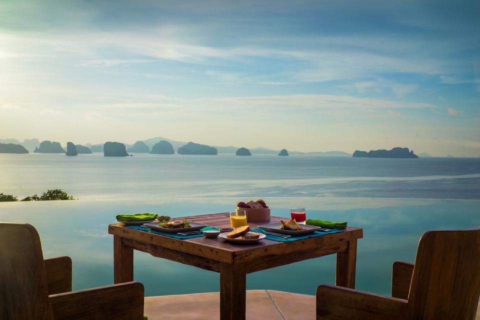 best luxury hotels in phuket