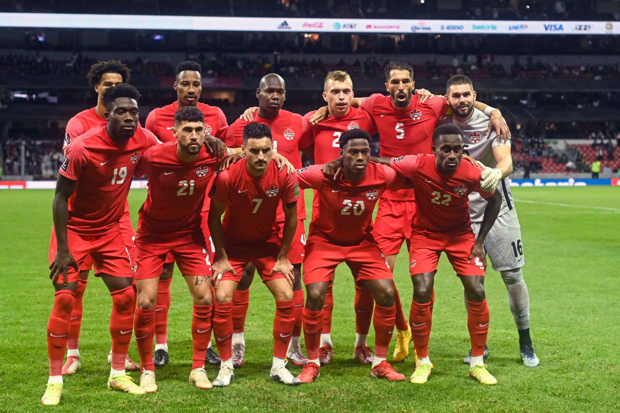 La Selección de  Canadá previo al juego eliminatorio rumbo a Qatar 2022 contra México en el Estadio Azteca. Foto Archivo: ALFREDO ESTRELLA / AFP - Foto Archivo: ALFREDO ESTRELLA/AFP via Getty Images.