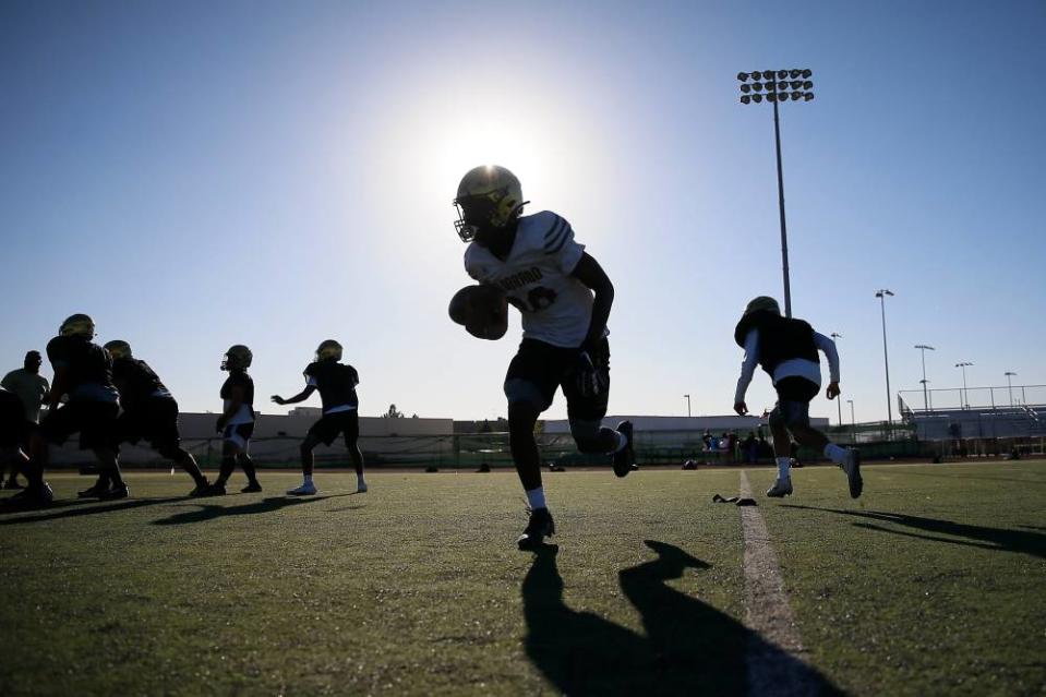 High School Football - Recruiting