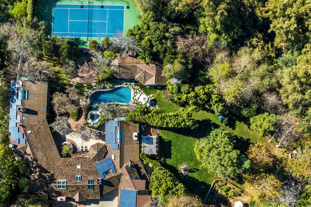 An aerial view of Jim Carrey’s two-acre Brentwood property (Daniel Dahler for Sotheby’s International Realty)