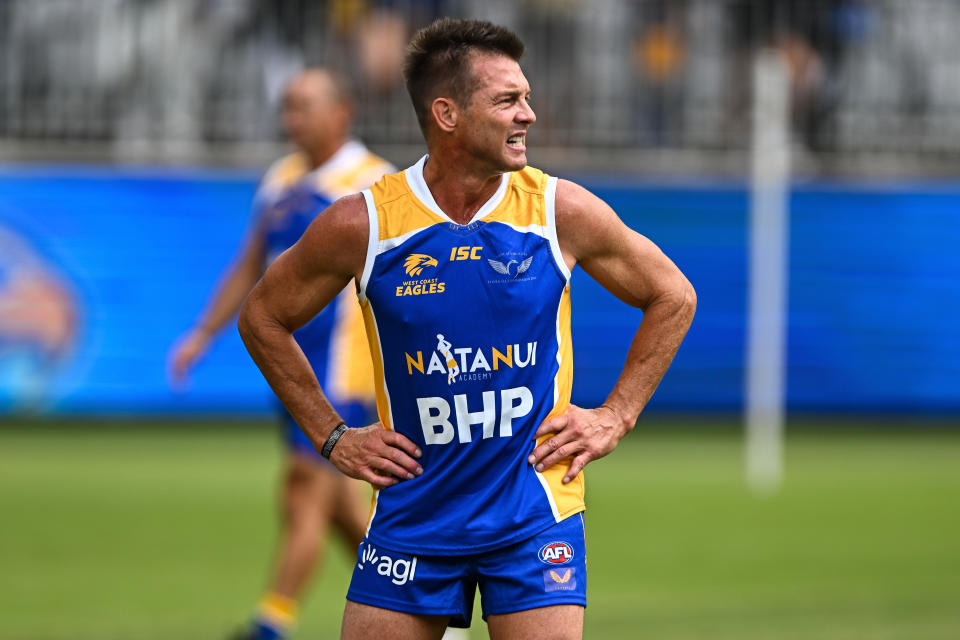 Ben Cousins playing an Aussie rules match.