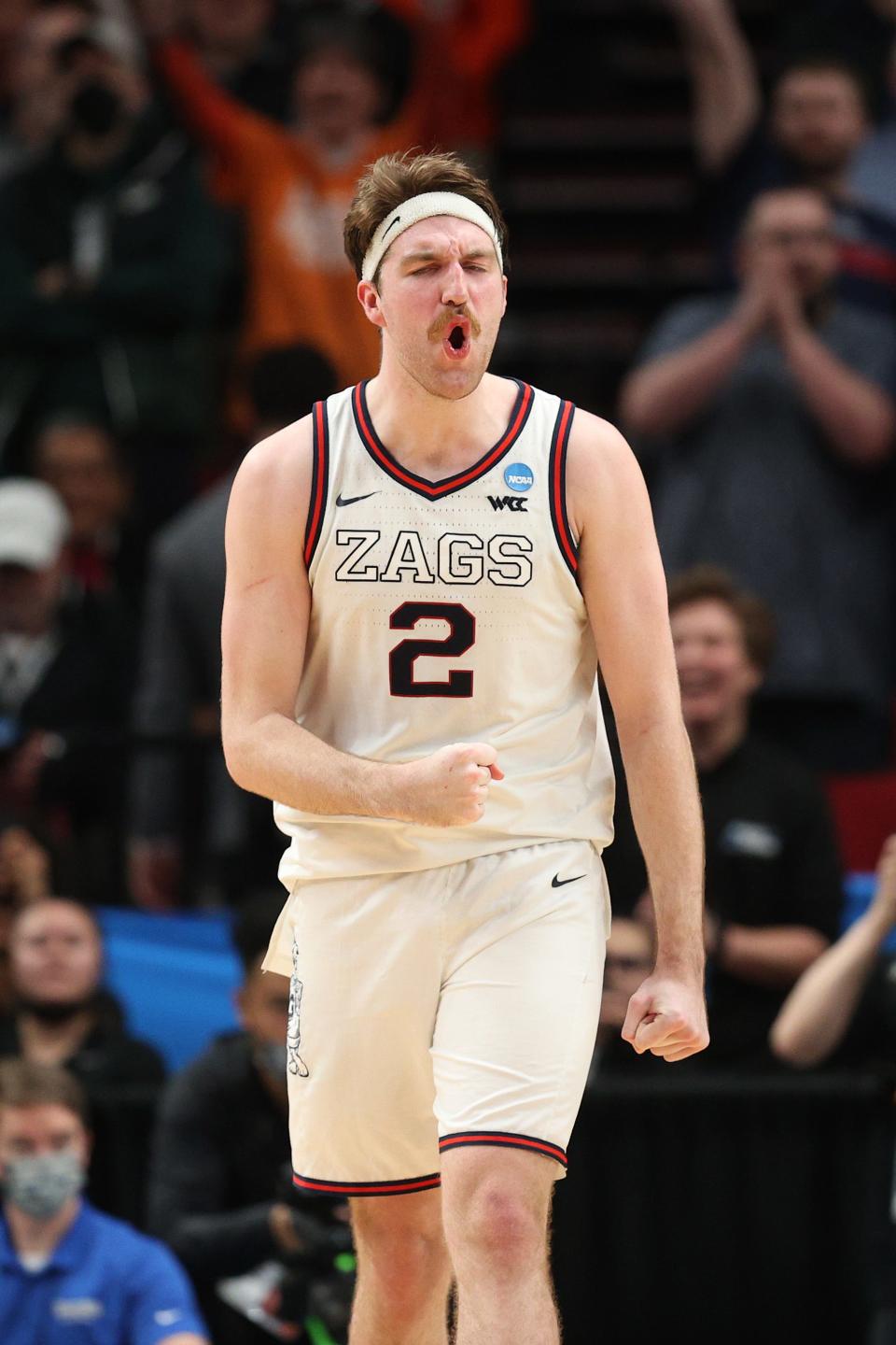 Will Gonzaga beat Arkansas in the Sweet 16 of the NCAA Tournament?