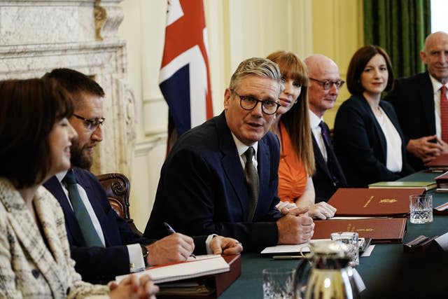 Simon Case at a Cabinet meeting alongside Sir Keir Starmer