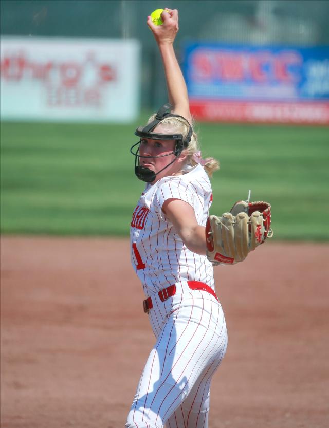 Observations from Iowa state softball Van Meter gives up early lead