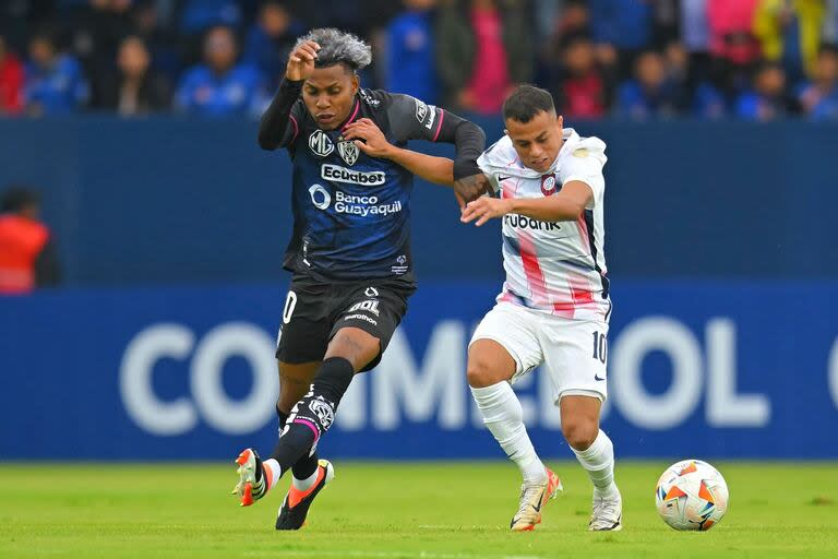 En el duelo de la primera vuelta, Independiente del Valle fue muy superior y derrotó 2 a 0 a San Lorenzo en Ecuador