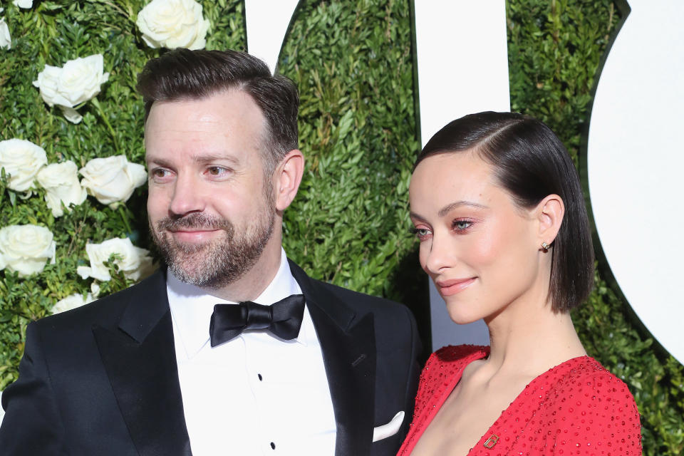 NEW YORK, NY - JUNE 11:  Jason Sudeikis and Olivia Wilde attend the 71st Annual Tony Awards at Radio City Music Hall on June 11, 2017 in New York City.  (Photo by Walter McBride/WireImage)