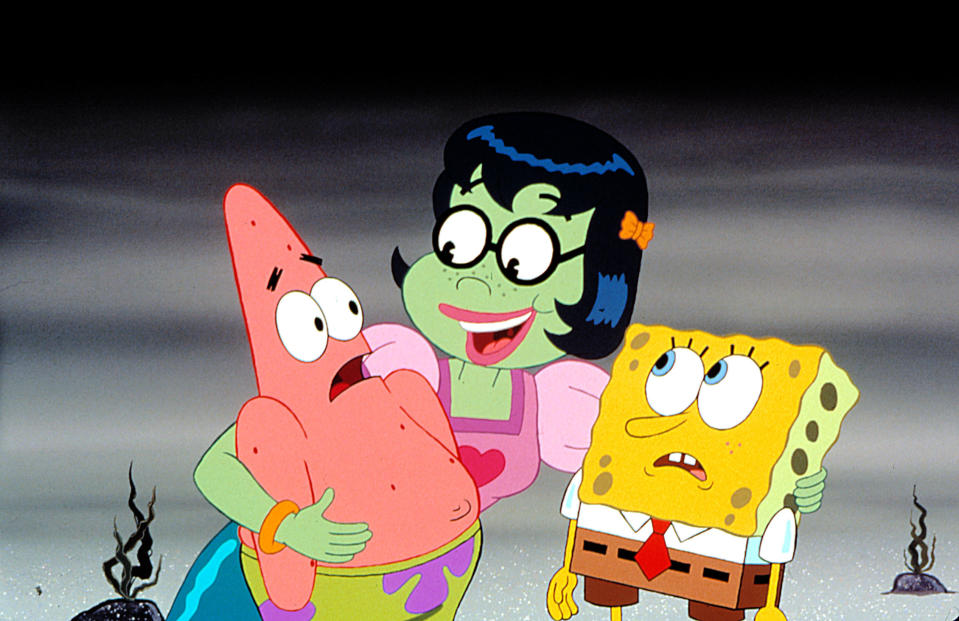 Mindy with her arms around Patrick and SpongeBob