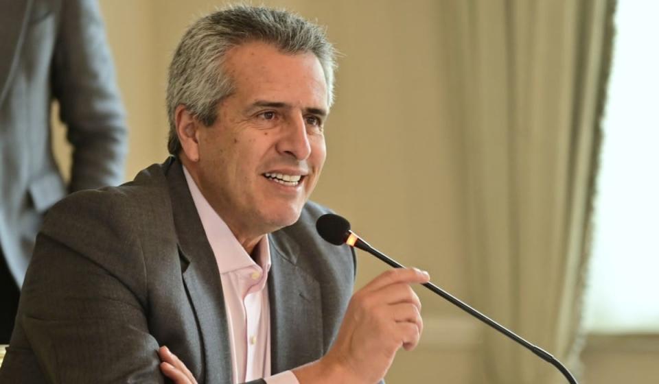 Luis Fernando Velasco, ministro del Interior. Foto: Presidencia.