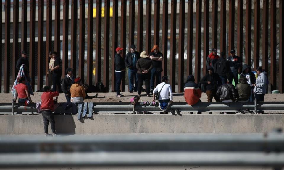 Migrants continue to wait at the US-Mexico border.
