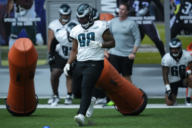 Eagles training camp practice live updates: August 30, 2020