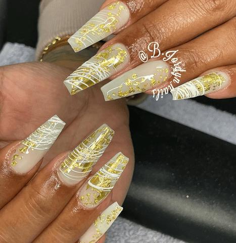Gold foil nails at home — CMC LIFESTYLE