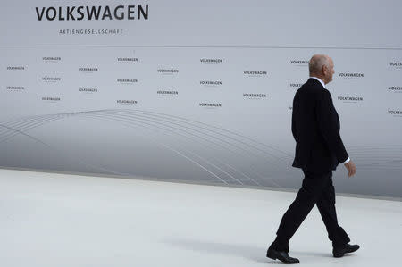 FILE PHOTO: Ferdinand Piech, pictured when chairman of the supervisory board of Volkswagen, Wolfsburg, Germany, April 23, 2012. REUTERS/Fabian Bimmer/File Photo