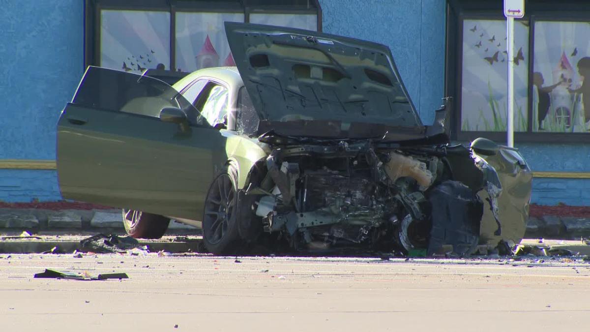 Four cars involved in fiery crash at Cramer, Linnwood in Milwaukee