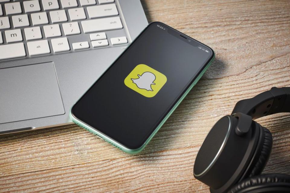 10 things you didn't know you could do on snapchat