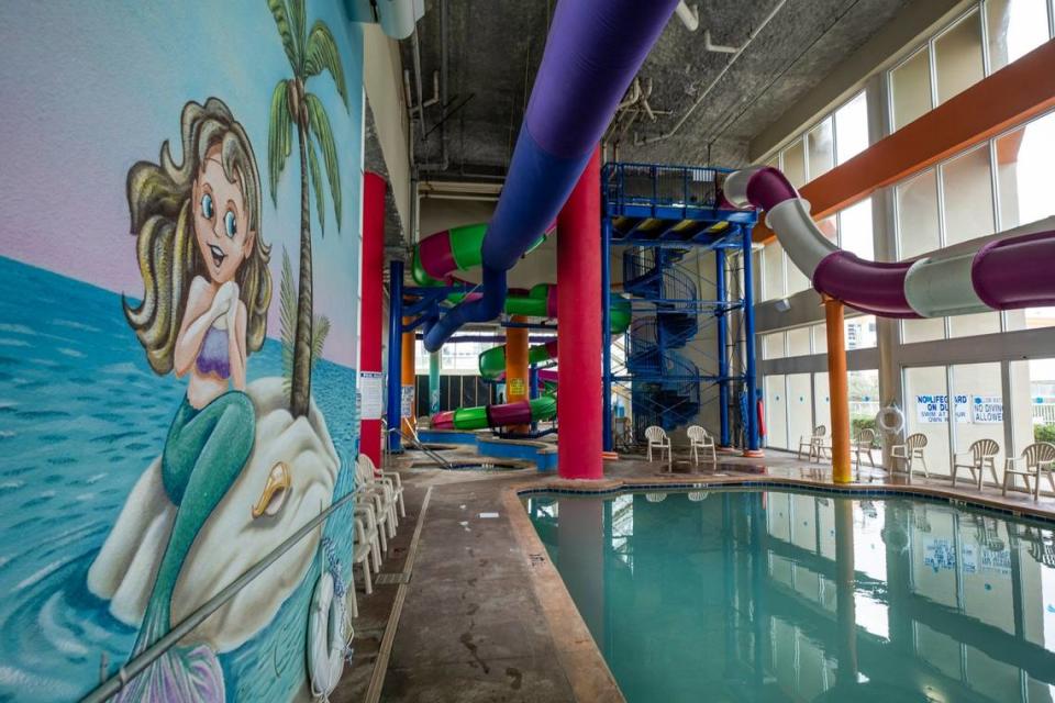 Dunes Village Resort on North Ocean Boulevard has two indoor water entertainment areas including speed slides, lazy river, hot tubs, and children’s play area. Myrtle Beach area resorts with indoor water features are a draw for off-season tourism. December 14, 2022.