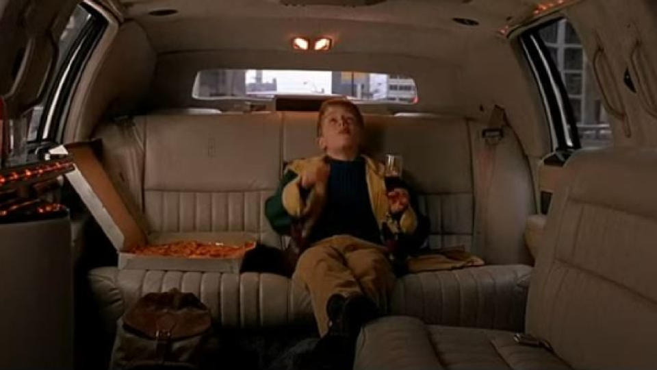 That Steaming New York City Pizza Delivery (Home Alone 2)