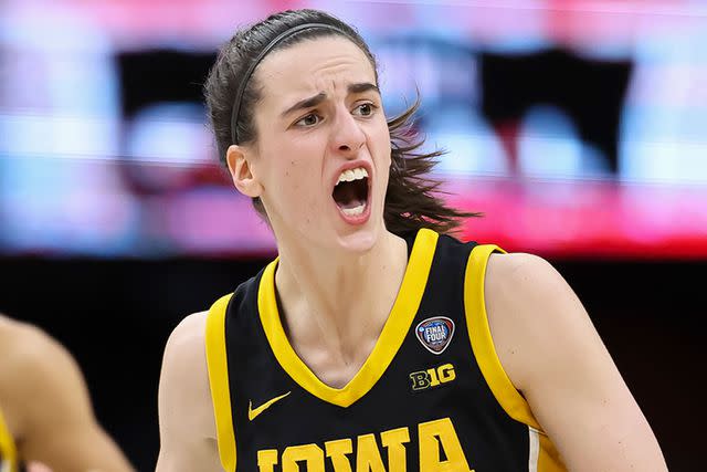 <p>Justin Tafoya/NCAA Photos via Getty</p> Caitlin Clark #22 of the Iowa Hawkeyes