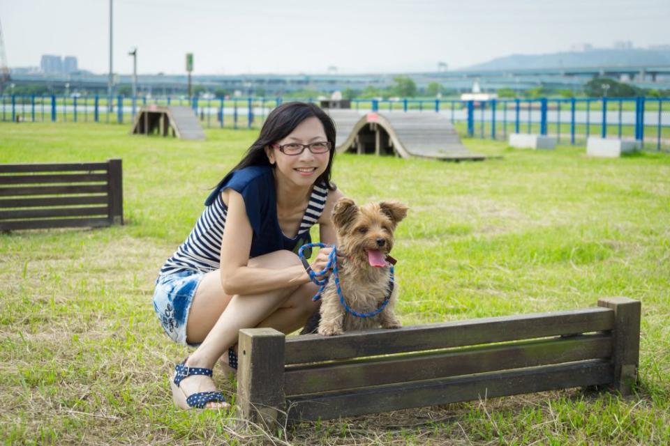 蘆堤河濱寵物公園。（新北市動保處提供）