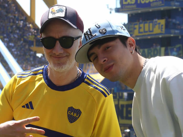 Andy Kusnetzoff y Rusherking en La Bombonera, antes del clásico entre Boca y River