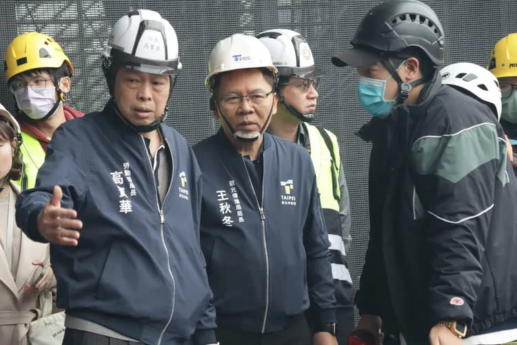 台北市勞動局長高寶華（左），傳出亦因人事問題而有喪氣。北市府提供