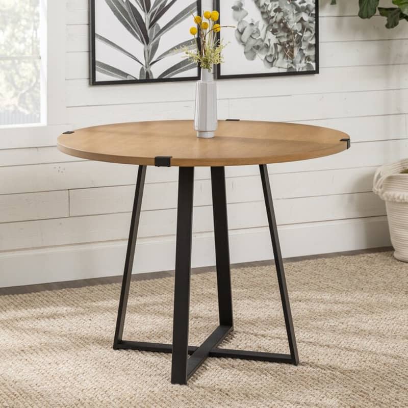 Laurel Foundry Modern Farmhouse Paramus Dining Table