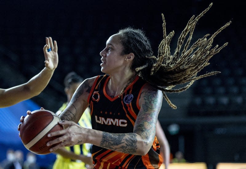 Brittney Griner (R) of UMMC Ekaterinburg in action during FIBA Euroleague Women’s semi-final first match between Fenerbahce Oznur Kablo and UMMC Ekaterinburg at Volkswagen Arena in Istanbul, Turkey on April 16, 2021.