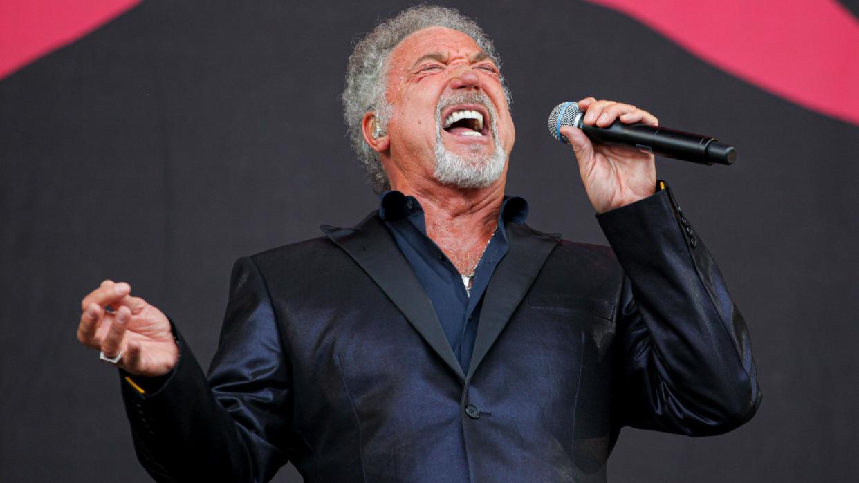 Sir Tom Jones performing