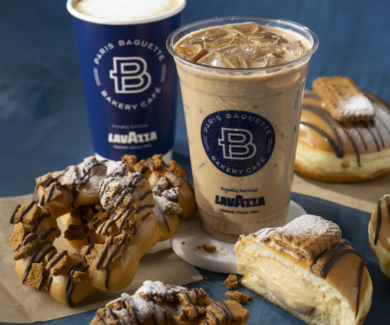 The international Paris Baguette café chain offers breads, pastries, sandwiches, specialty coffees and other popular items.