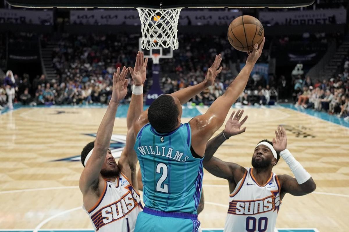 Brandon Miller is already doing veteran things and the Hornets are