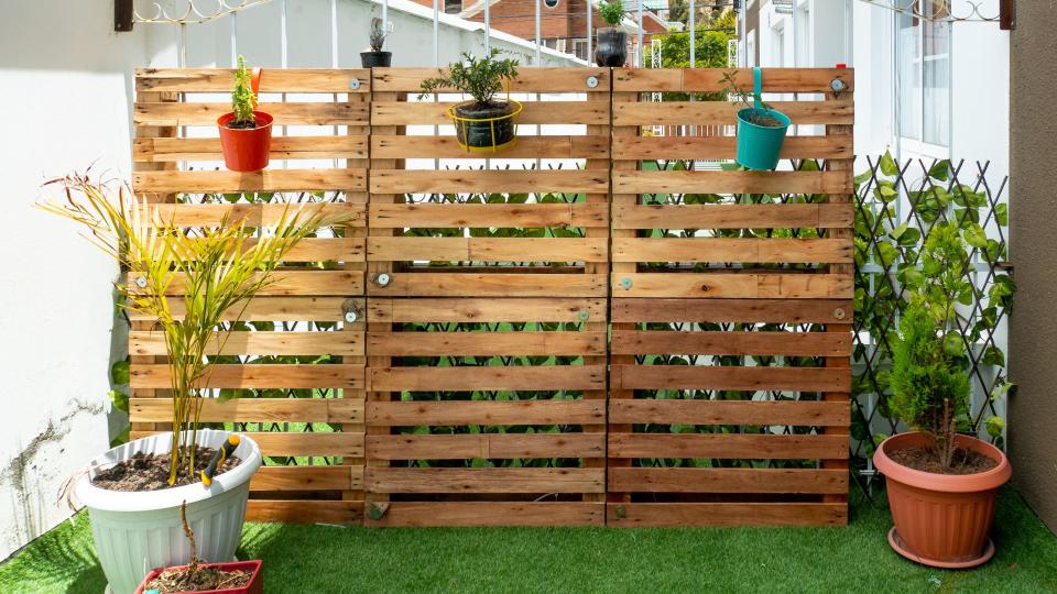 Pallet fence