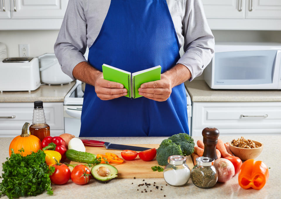 Whether you get them a week or a month of meals, <a href="https://www.blueapron.com/" target="_blank">a food subscription service like Blue Apron</a> is not only inexpensive but an awesome bonding gift.