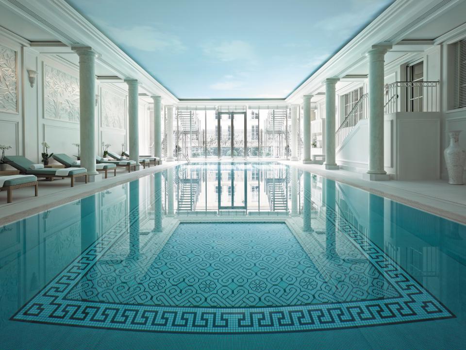 Paris's <strong>Shangri-La Hotel</strong> includes an indoor pool that's the very definition of serenity. Designed by architect Richard Martinet and interior designer Pierre-Yves Rochon, is located in what were the stables of Prince Roland Bonaparte’s hôtel particulier.