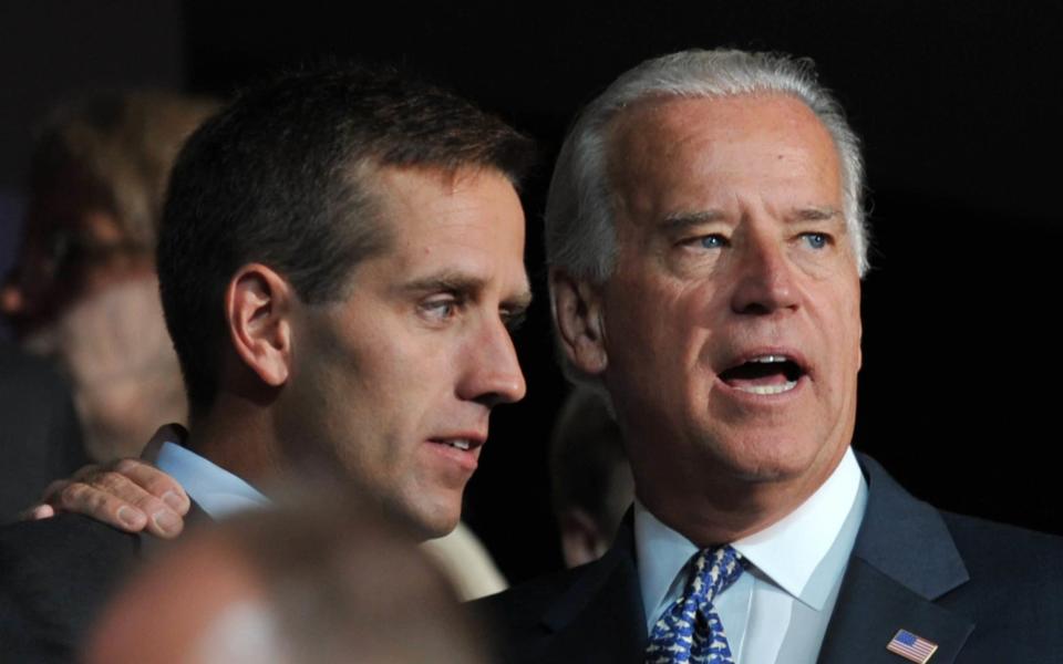 Beau and Joe Biden at the Democratic National Convention 2008 - AFP