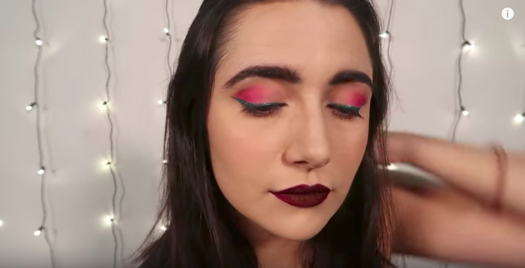 The final makeup look. (Photo: YouTube/Safiya Nygaard)