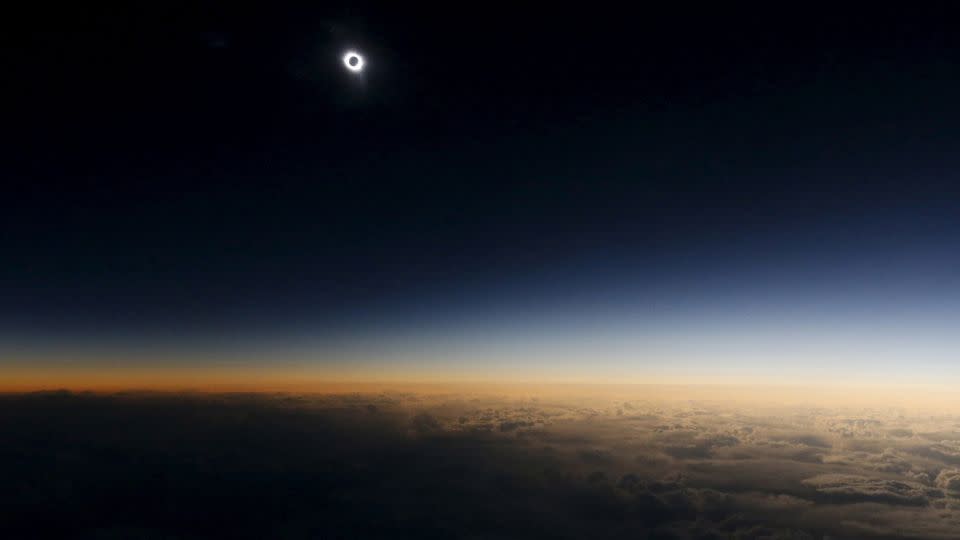 A view from a plane during an eclipse flight from the Russian city of Murmansk to observe a solar eclipse on March 20, 2015, above the Norwegian Sea. - Sergei Karpukhin/Reuters