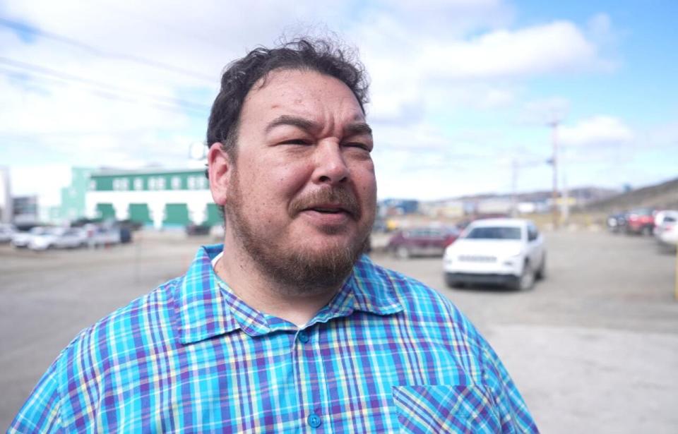 Noah Noah, the late Kitty Noah's son, speaks to media outside the Iqaluit courthouse on June 27, 2024.